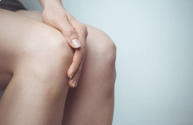 膝盖时常咔咔响是怎么回事?