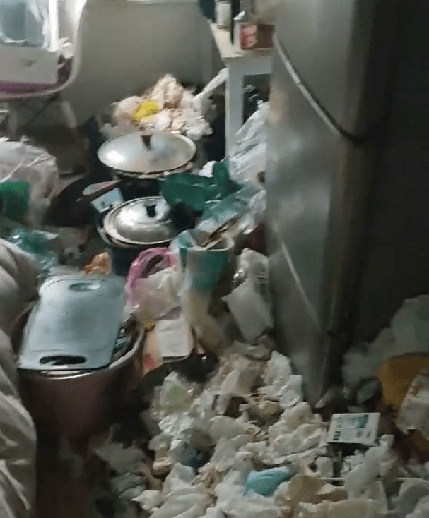 安徽合肥一20多岁女租客搬走后留下满屋垃圾，网友：老鼠都要开