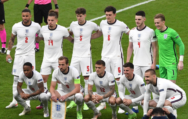 欧洲杯决赛一年后！英格兰队谁涨球了 还是全队崩盘？ 